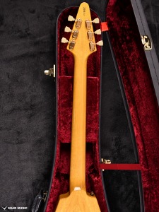 MFV・K-STD/NJ KNY BLK-PG Momose モモセ エレキギター フライングVタイプ